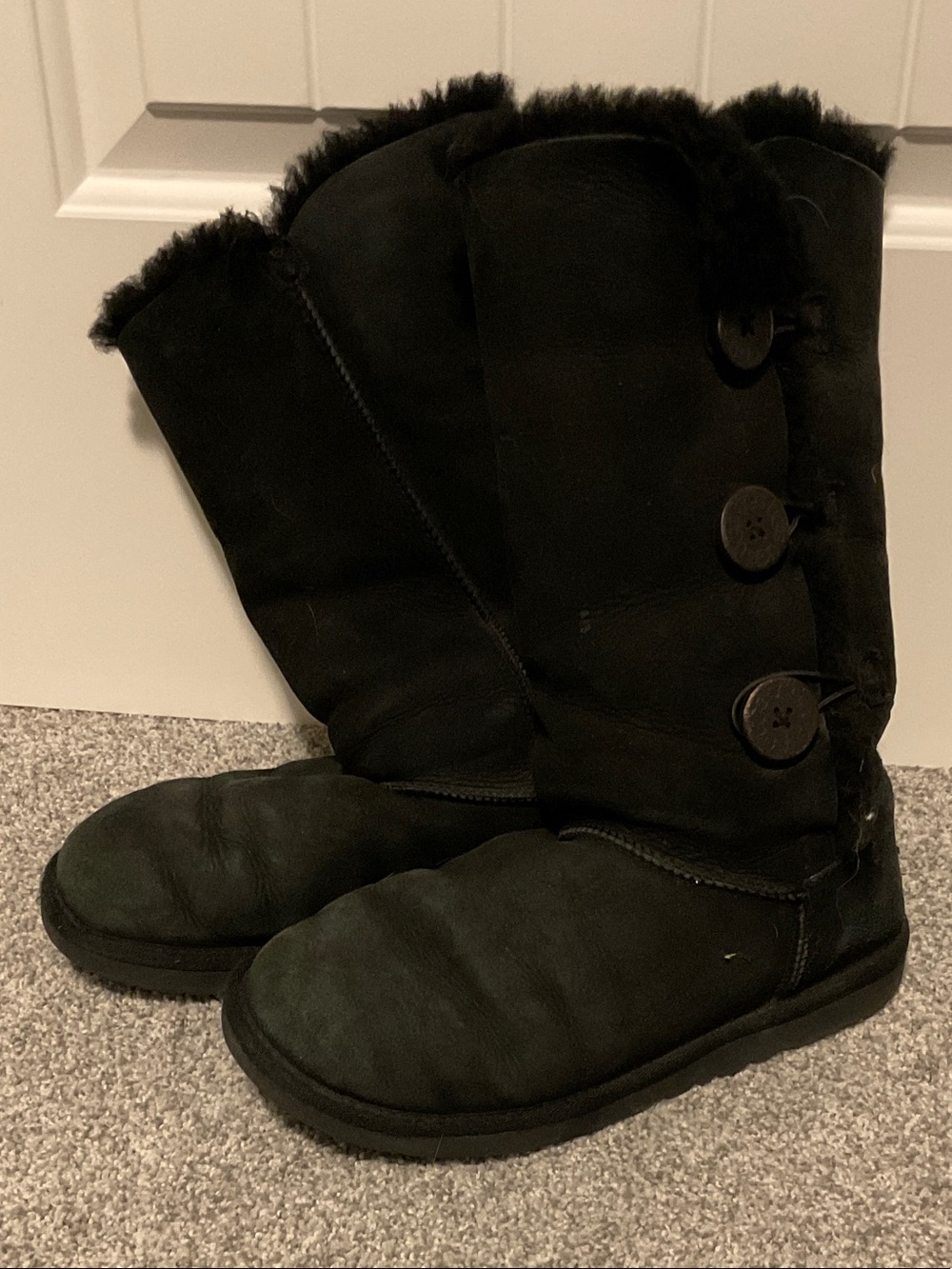 UGG Black Button-Detail Shearling Mid-Calf Boots